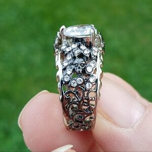 New Heart Shaped Zircon Black Skulls and Flowers Silver Ring. 